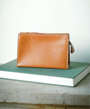 Load image into Gallery viewer, FP Zipper Pen Case M