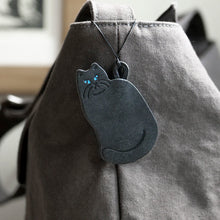 Load image into Gallery viewer, charm cat