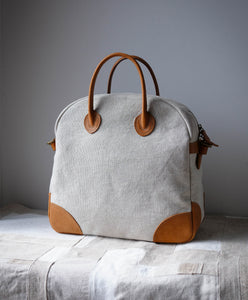 旅行鞄 TRP-32 32×32cm | 手縫いの革製ボストン | Dove & Olive – Dove
